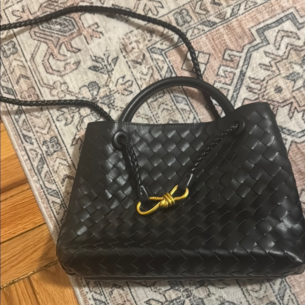 Elegant Black Woven Handbag